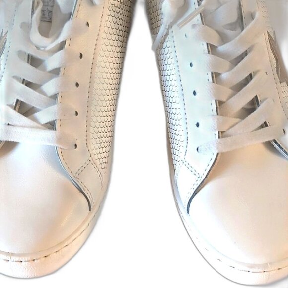 Vintage Havana Star Black and White  Fashion Sneakers - Picture 8 of 9